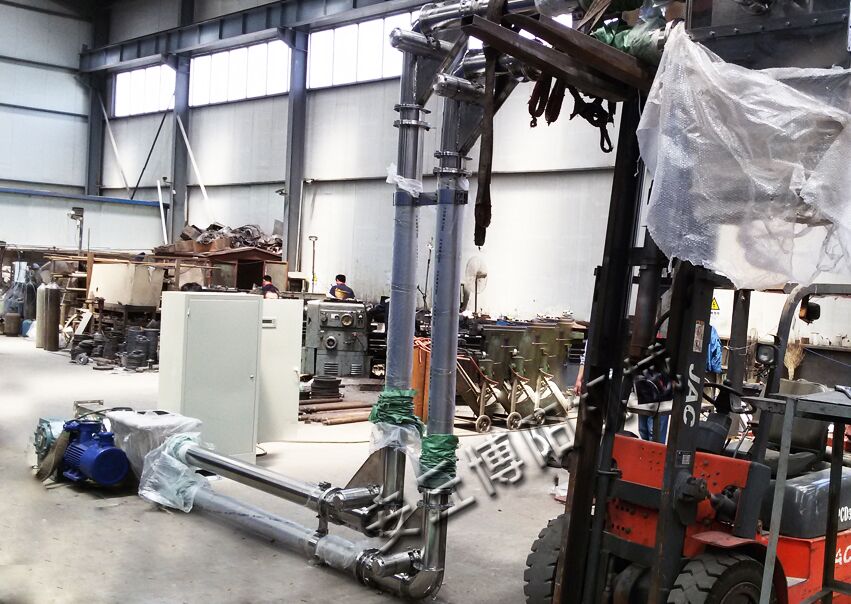 化工行業(yè)管鏈輸送機(jī)的材質(zhì)怎樣選擇？