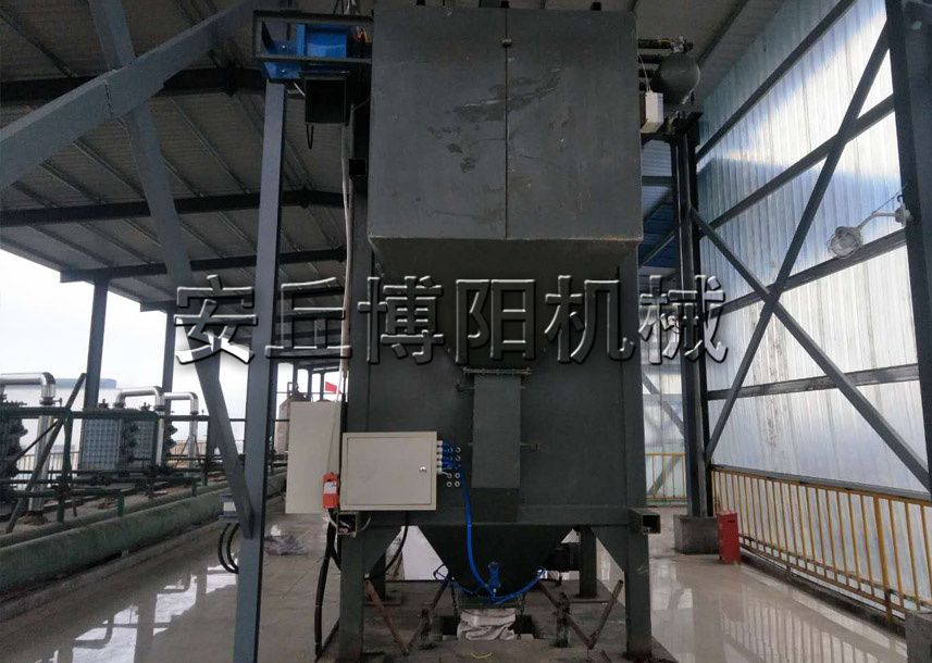 除塵灰噸袋拆包機(jī)的具體優(yōu)勢(shì)主要有哪些？