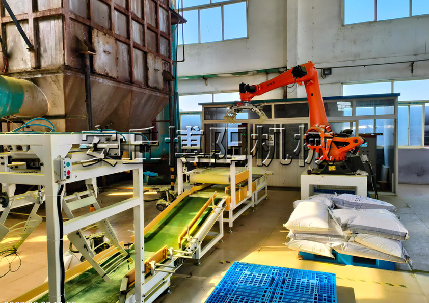 飼料顆粒自動(dòng)碼垛機(jī)器人的使用優(yōu)勢(shì)是什么？