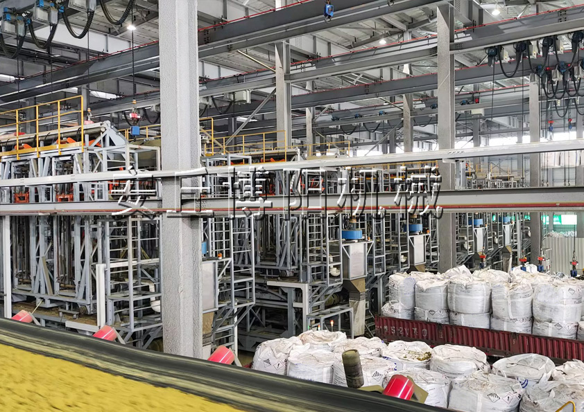 粉粒料全自動噸袋拆包機的優(yōu)勢有哪些呢？