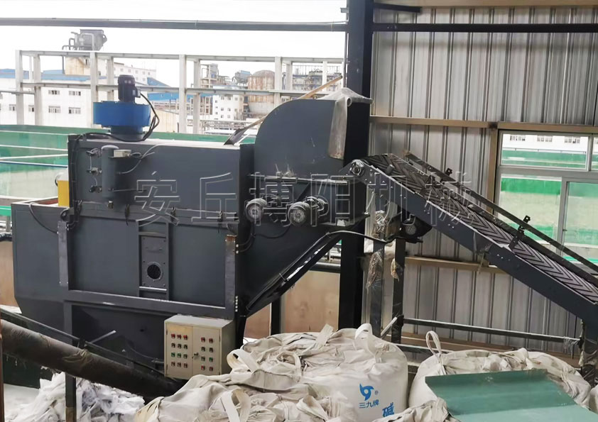 50kg氰尿酸自動拆包機的工作流程和優(yōu)點有哪些？